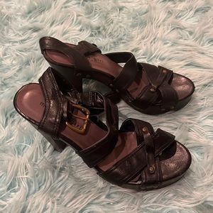 Black leather heels | Madden Girl